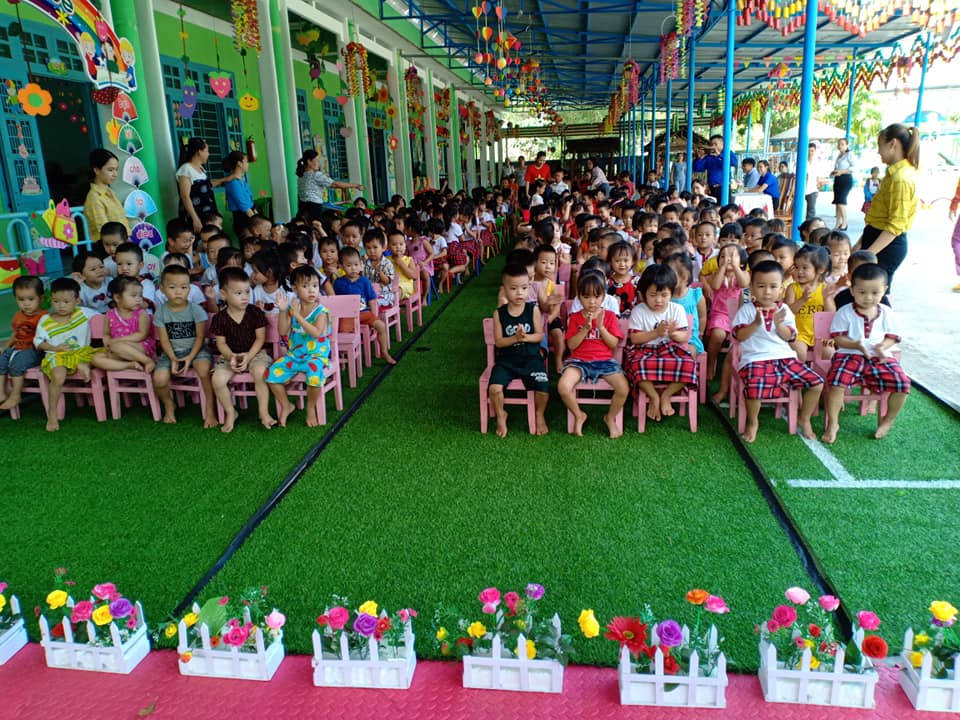 CÁC BÉ TRƯỜNG MG TRÚC ĐÀO MỪNG NGÀY QUỐC TẾ THIẾU NHI